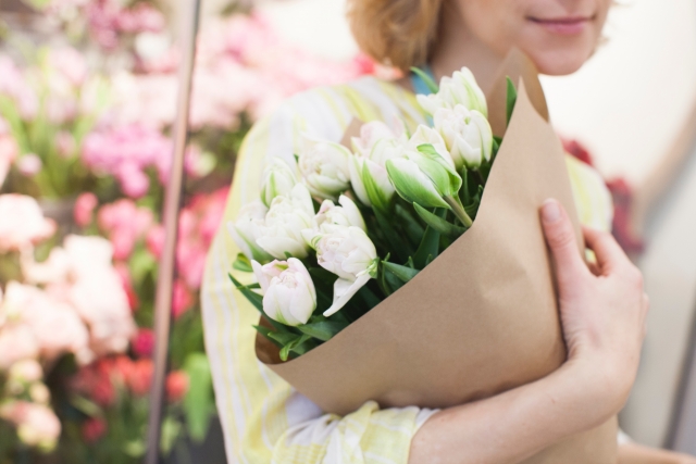 身近な人に贈るフラワーギフト！おすすめの花をご紹介！