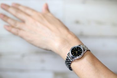 就職祝いにはビジネスで使える特別な腕時計を贈ろう【女性】